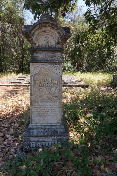 [Picture of Charles Bader grave]